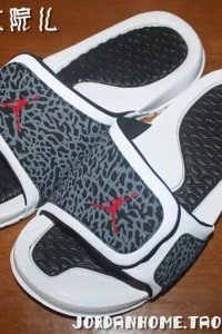 Jordan slippers-01