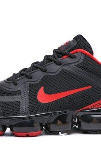 Nike Vapormax Flyknit black red