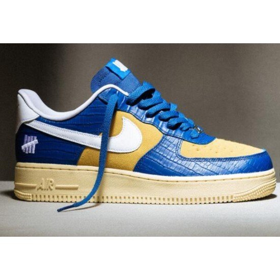 UNDEFEATED x Nike Air Force 1 Low “5 On It”