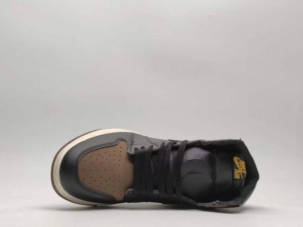 Air Jordan 1 Black Brown Mocha - Image 4